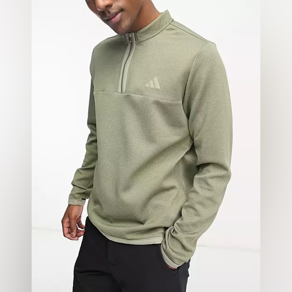 ADIDAS • Microdot 1/4 Zip Golf Pullover